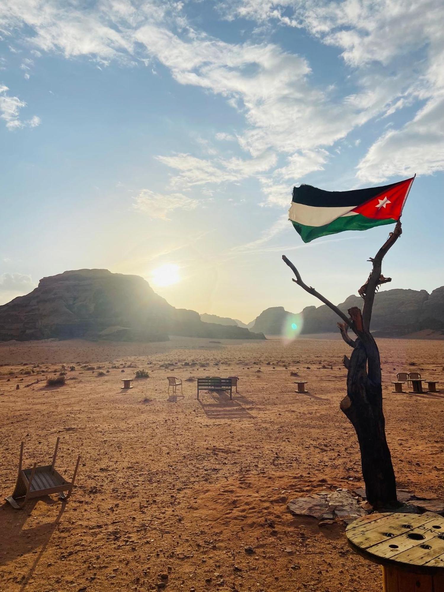 Wadi Rum Bedouin Heart Camp Zewnętrze zdjęcie